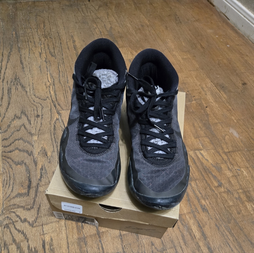 Mens KD 12 Sz 10.5